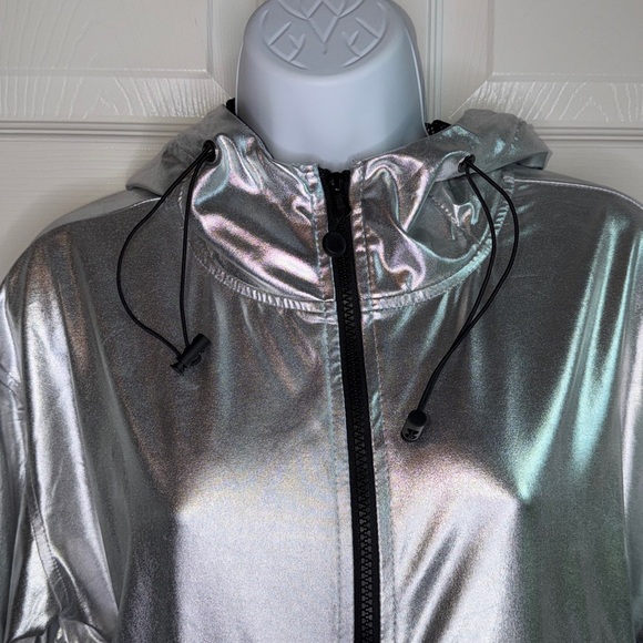 ELLIE & KATE Zip Up Jacket Hoodie Silver Metallic Black Zipper Pockets Shiny S - Picture 3 of 16